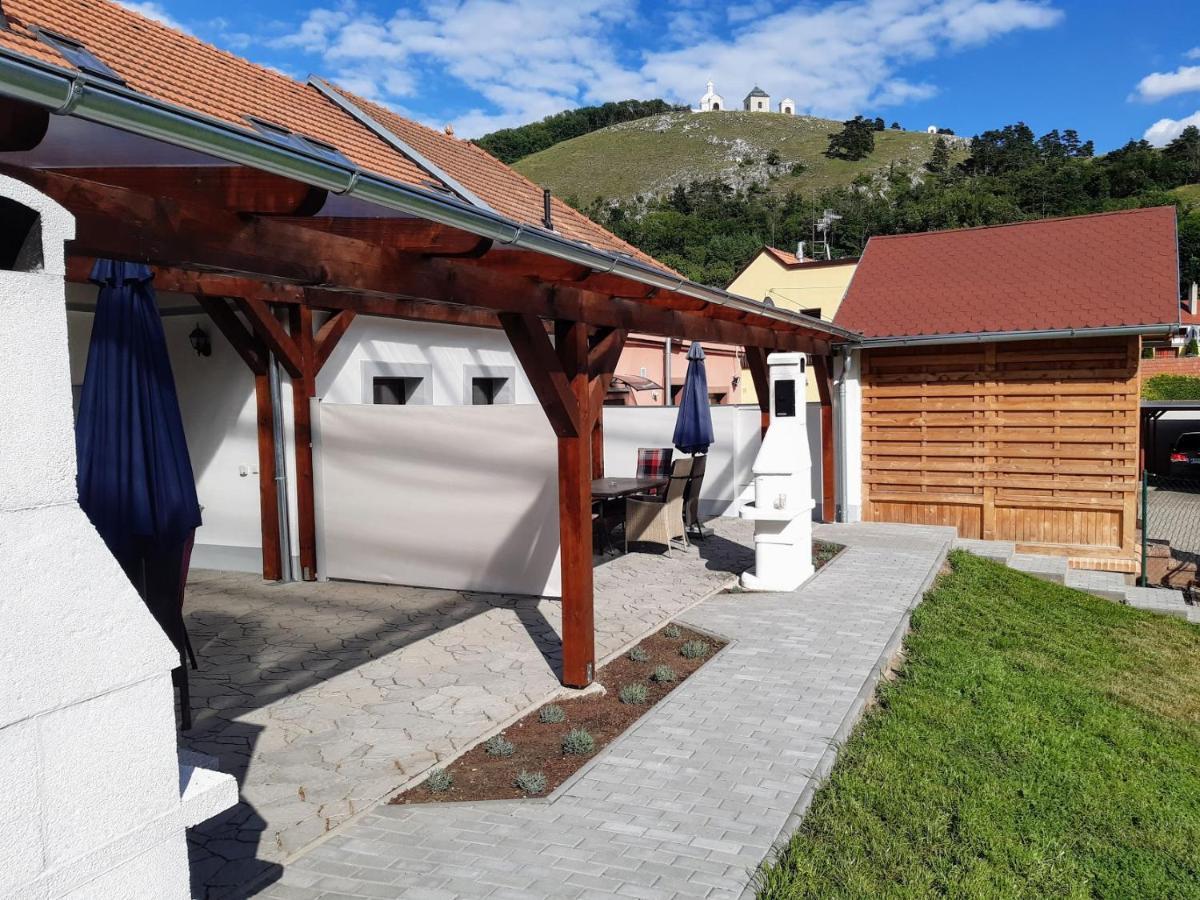 Saeli Apartments Mikulov Luaran gambar